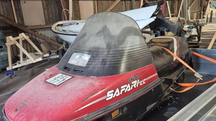 1990 Ski-Doo Safari Scout