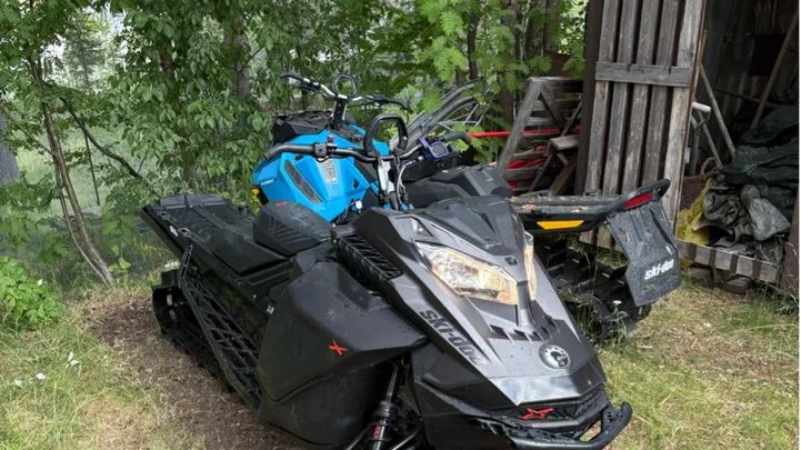 2022 Ski-Doo Summit X 850 E-Tec 154