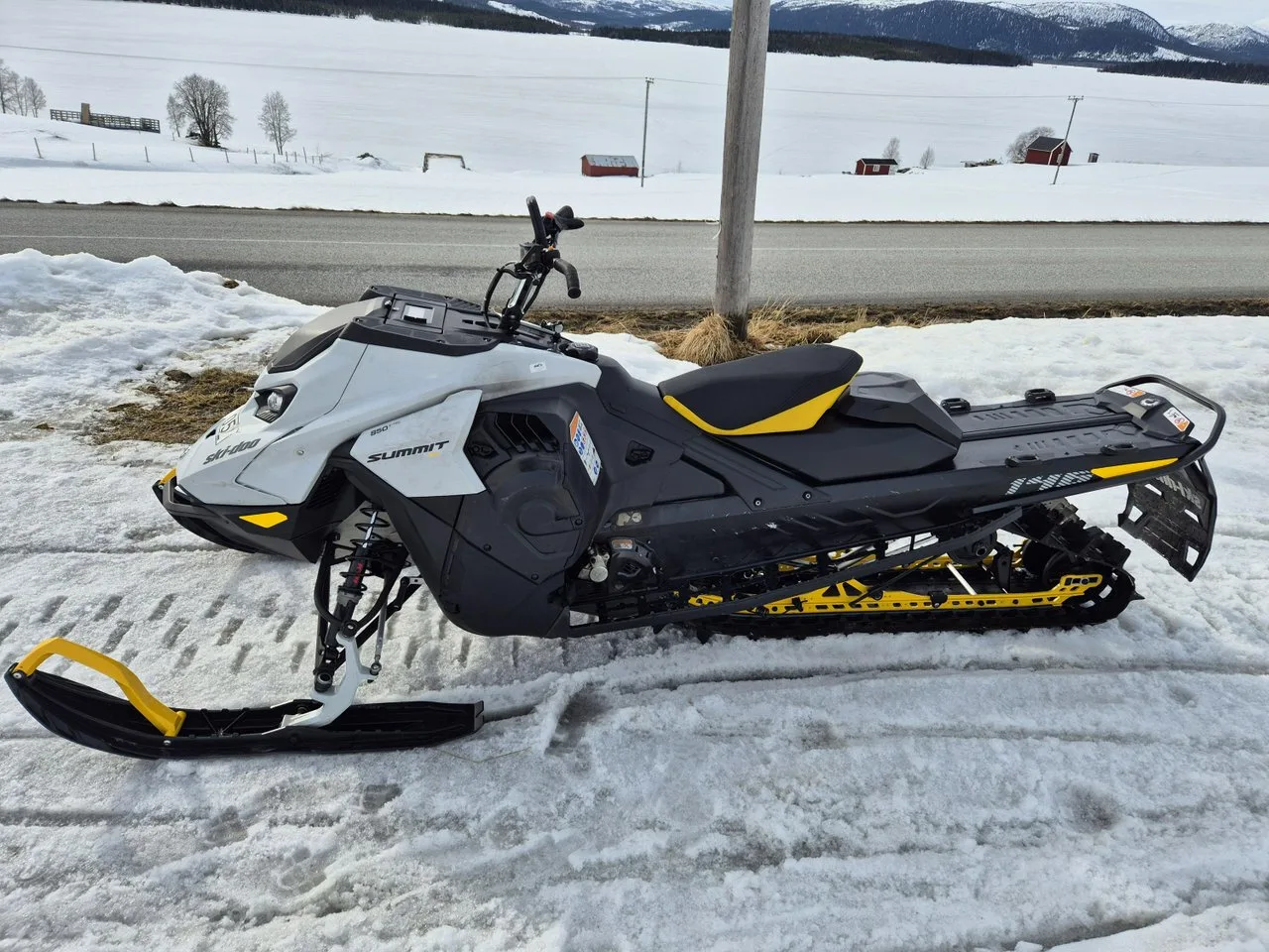 Ski-Doo Summit Summit SP 850 E-Tec 154 2023