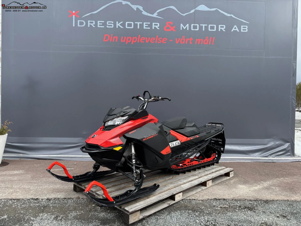Ski-Doo Summit Summit SP 600R E-Tec 146 2021