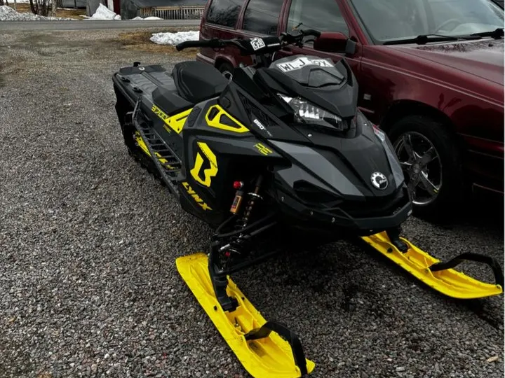 Lynx Boondocker Boondocker RE 3700 850 E-TEC 2020