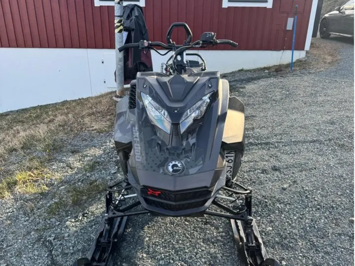 Ski-Doo Summit Summit X Expert 850 E-Tec 154 2022