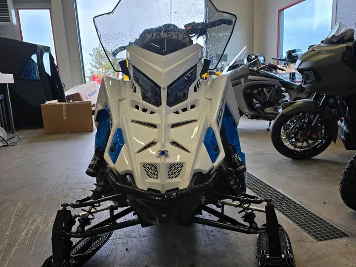 Polaris Pro 650 Nordic Pro 146 2023