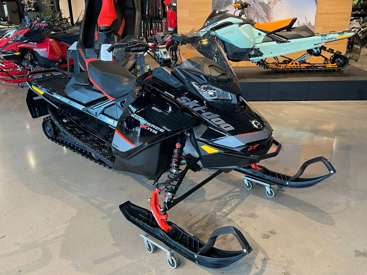 Ski-Doo Renegade Backcountry 600 E-Tec