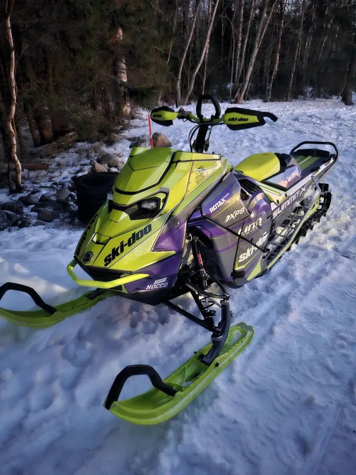 Ski-Doo Summit Summit Neo 600 EFI 146 2023