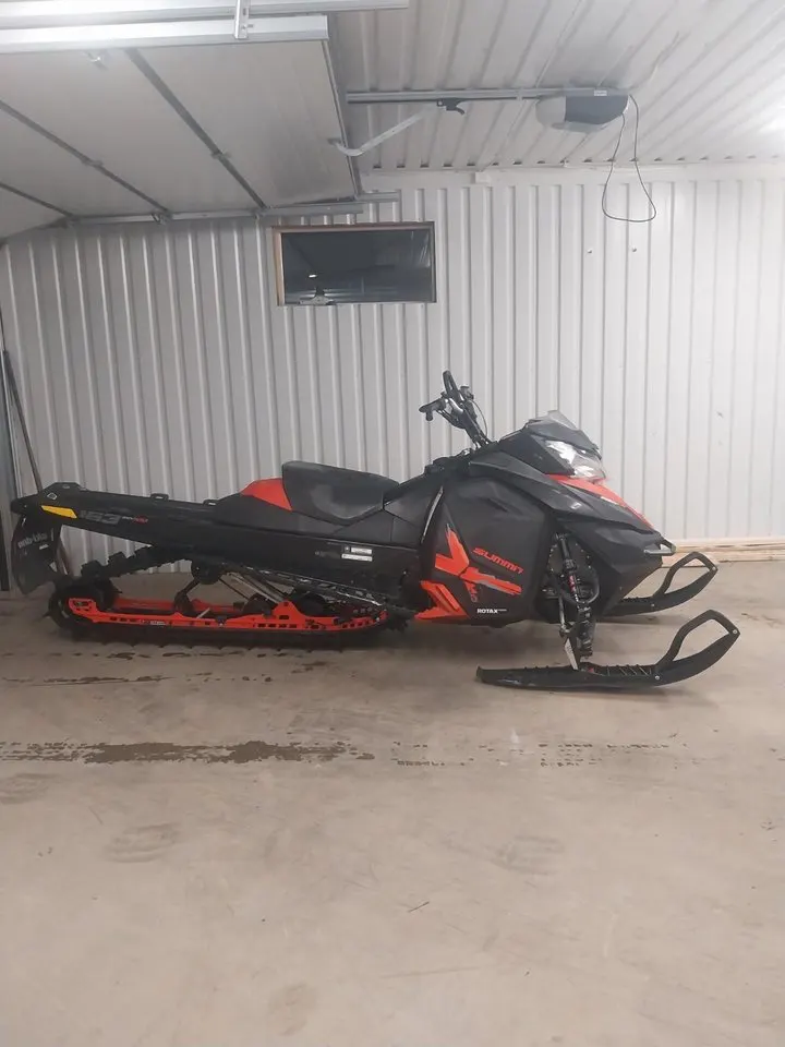 Ski-Doo Summit Summit X 800 E-Tec 163 2014
