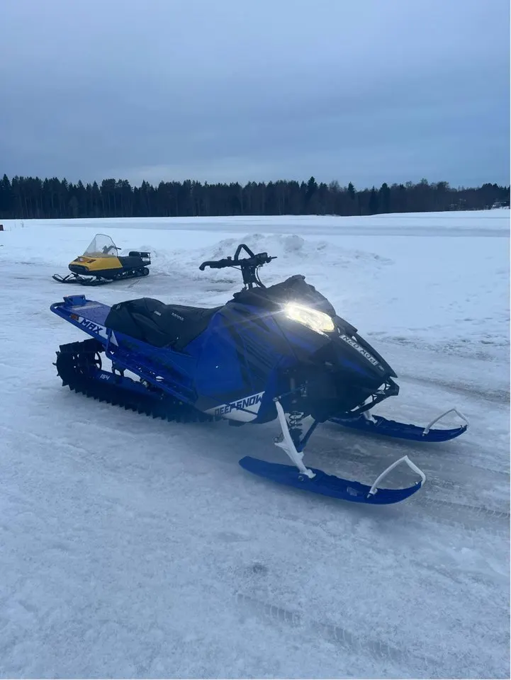 Yamaha Mountain Max Mountain Max 800 ES 154 2024