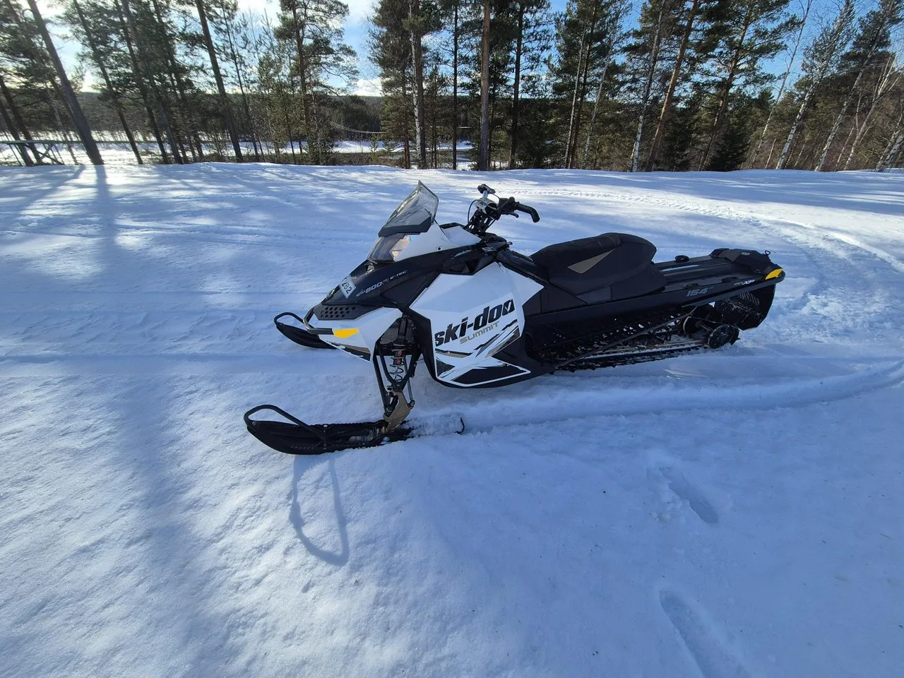 Ski-Doo Summit Summit Sport 800 E-Tec 2012