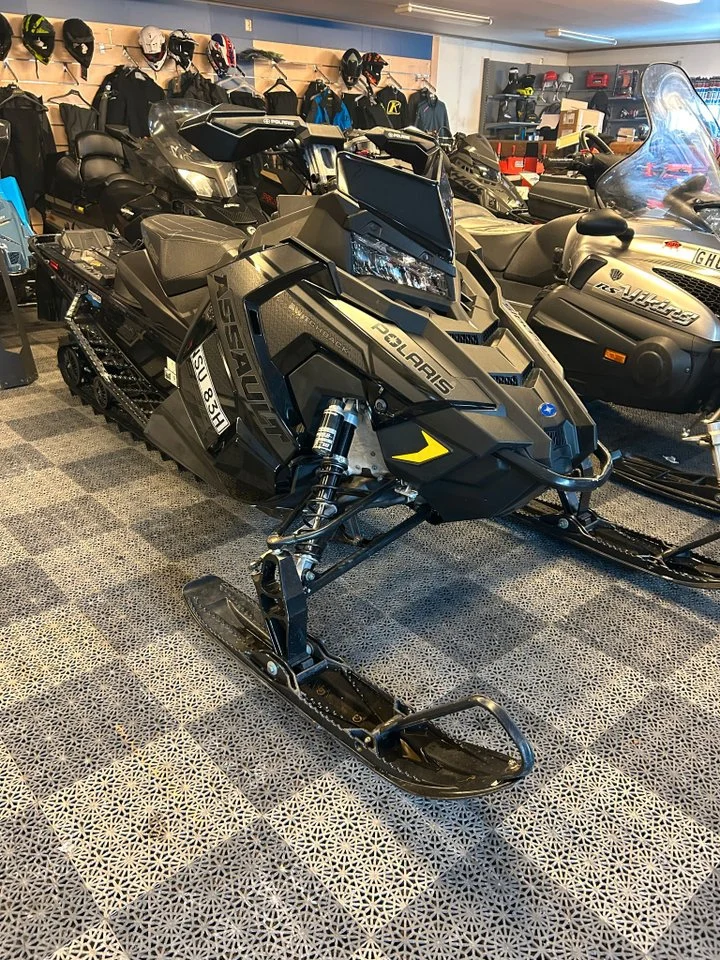 Polaris Switchback 850 SWITCHBACK ASSAULT 146 2020