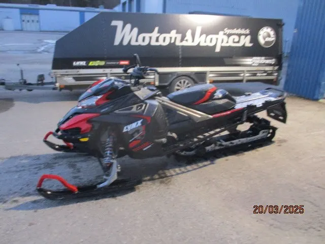 Lynx Boondocker RE 3700 850 E-TEC