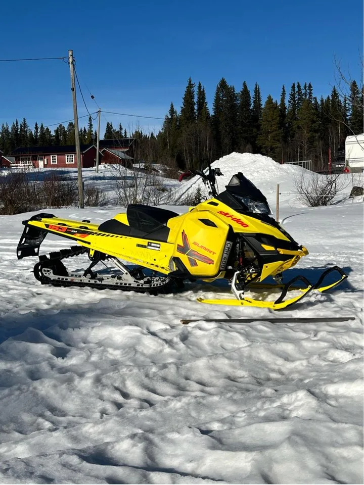 Ski-Doo Summit Summit X T3 800 E-tec 174 2015