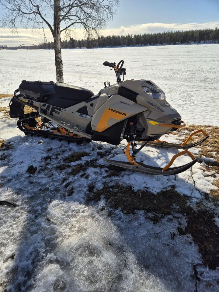 Ski-Doo Freeride 850 E-Tec 154