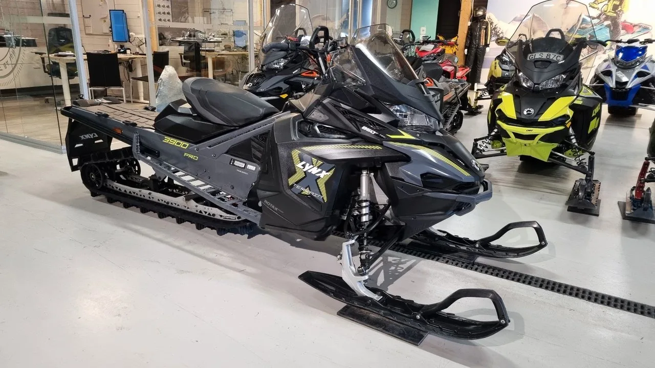 lynx xterrain Xterrain PRO 3900 850 E-Tec