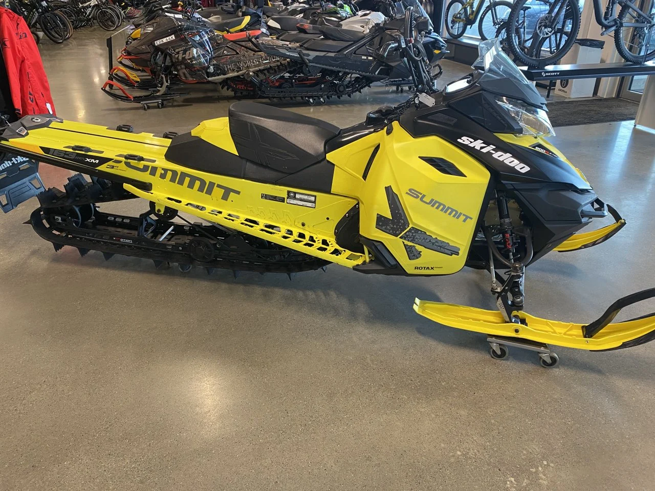 ski-doo summit Summit X T3 800 E-Tec 163
