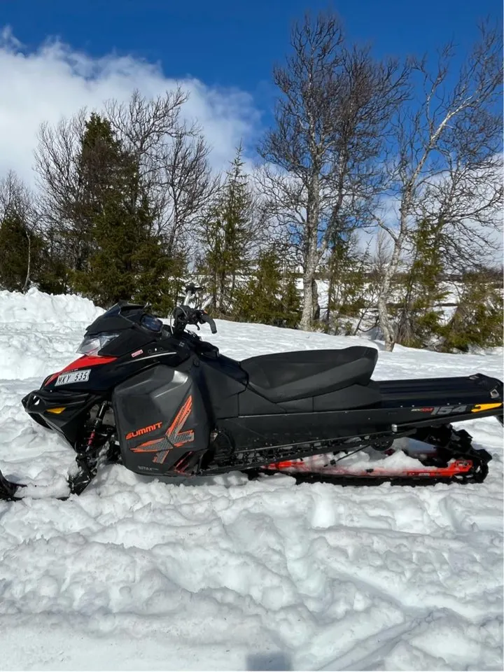 ski-doo summit Summit X 800 E-Tec 154