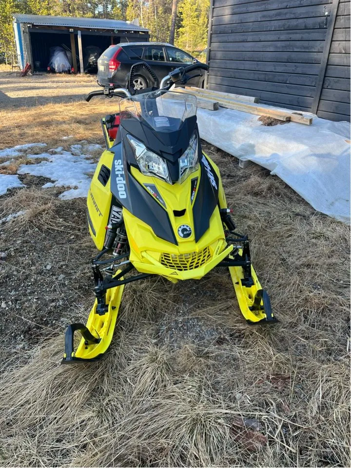 Ski-Doo Summit Summit X T3 800 E-tec 174 2016