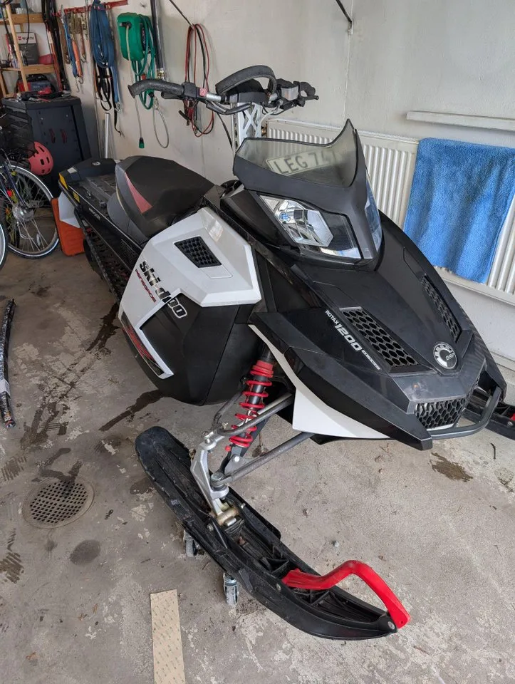 ski-doo renegade Renegade X 1200 4-Tec