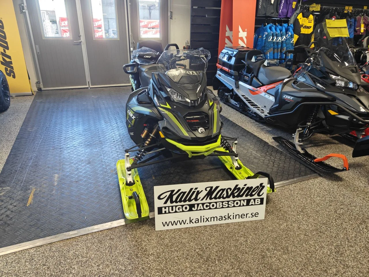 lynx xterrain Xterrain RE 3700 900 ACE Turbo