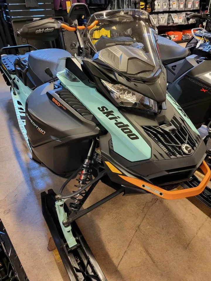 Ski-Doo Expedition Expedition Xtreme 850 E-Tec 154 2024