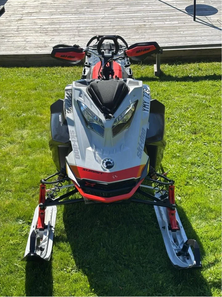 Ski-Doo Summit X Expert 850 E-Tec 154 