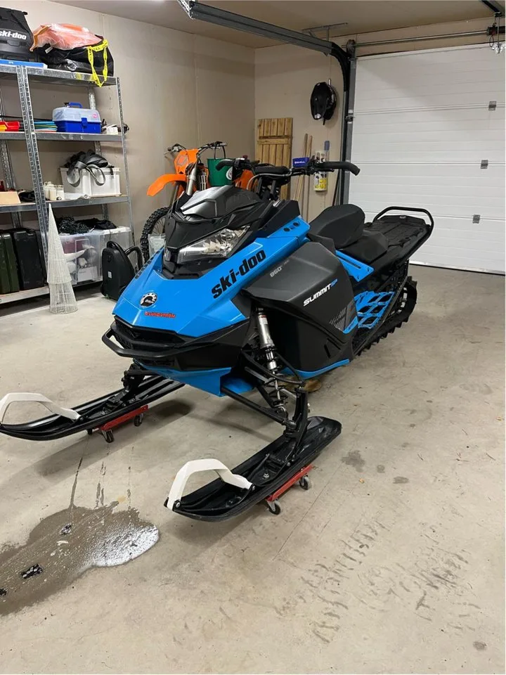 Ski-Doo Summit SP 850 E-Tec 146