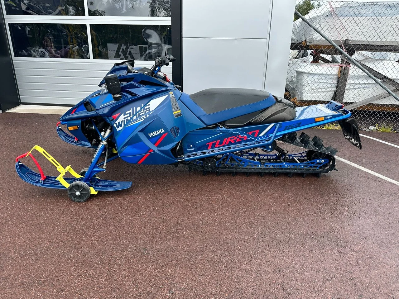 Yamaha Sidewinder S-TX GT 146 