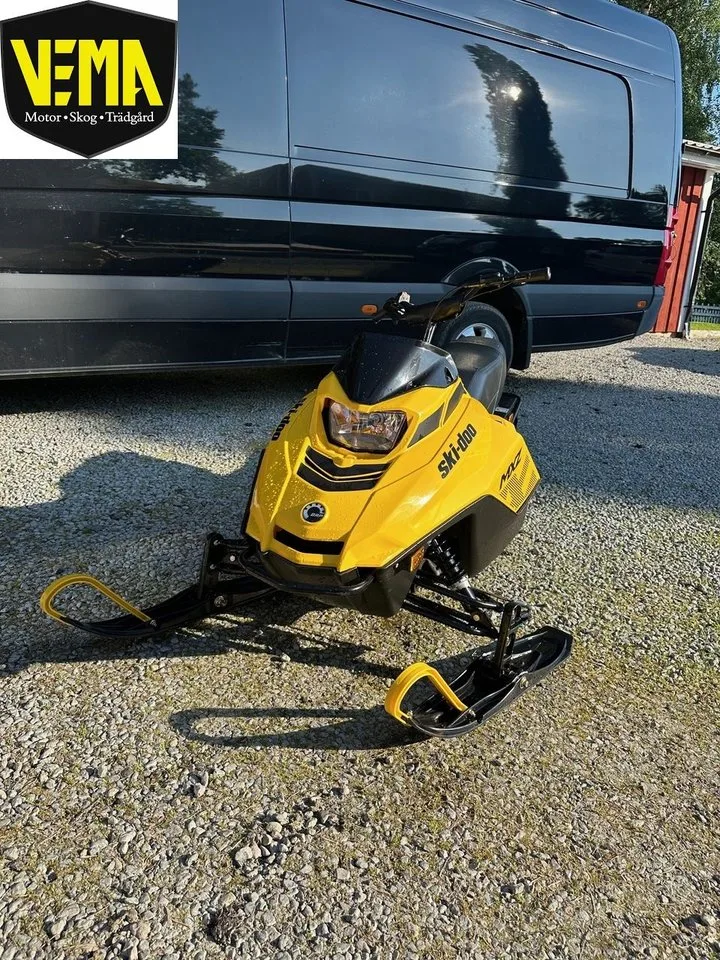 ski-doo mxz MXZ 200