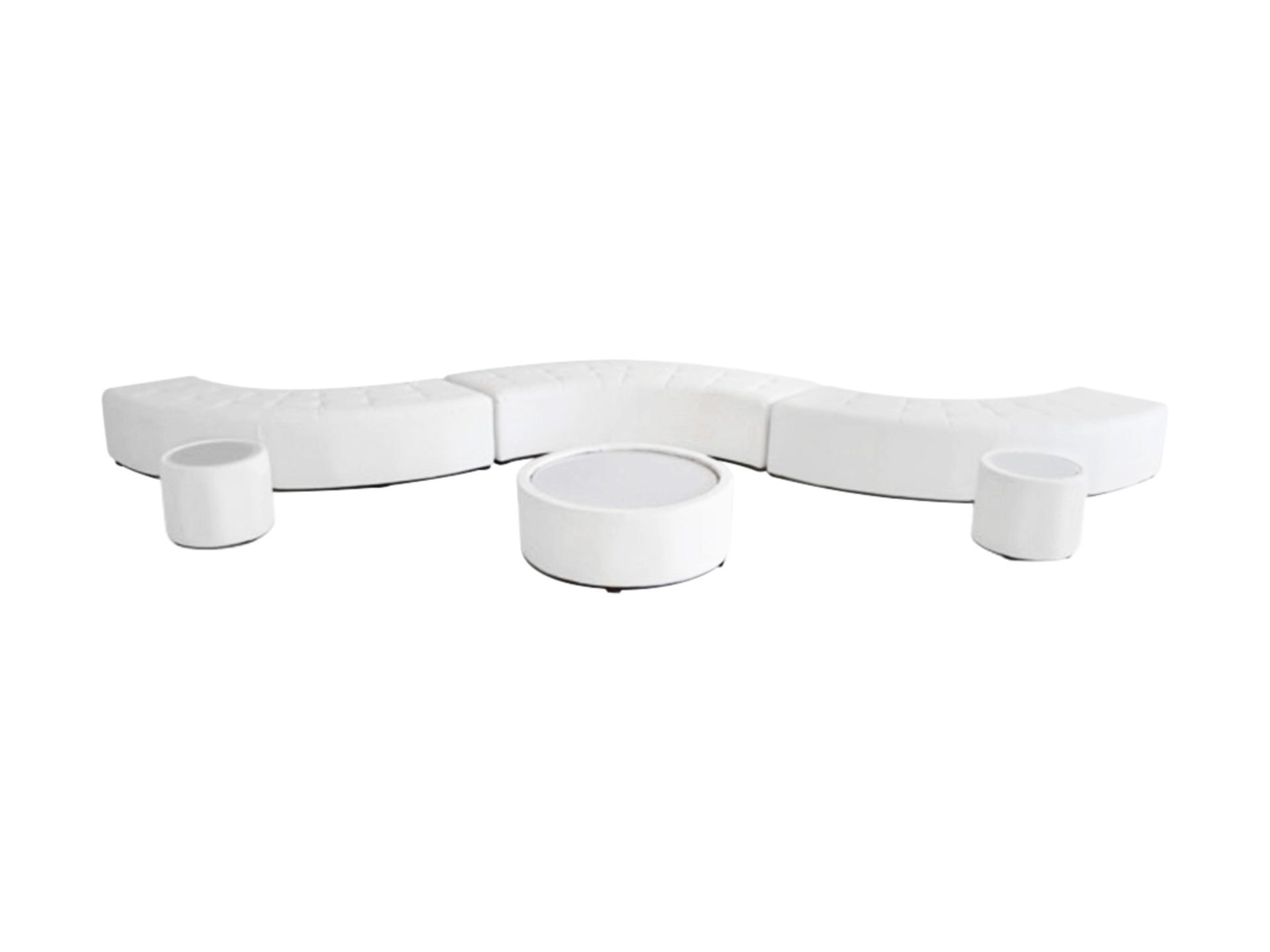 Wide bench + round table set for 15