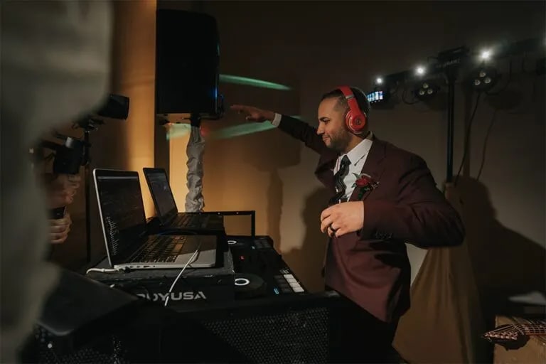 DJs, MCs y Música en Vivo, Texas - Sky High 1