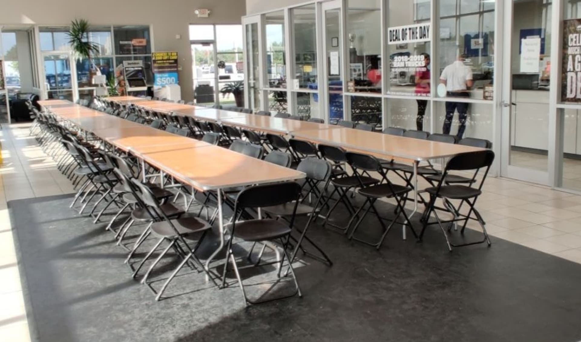 banquet table chairs delivered