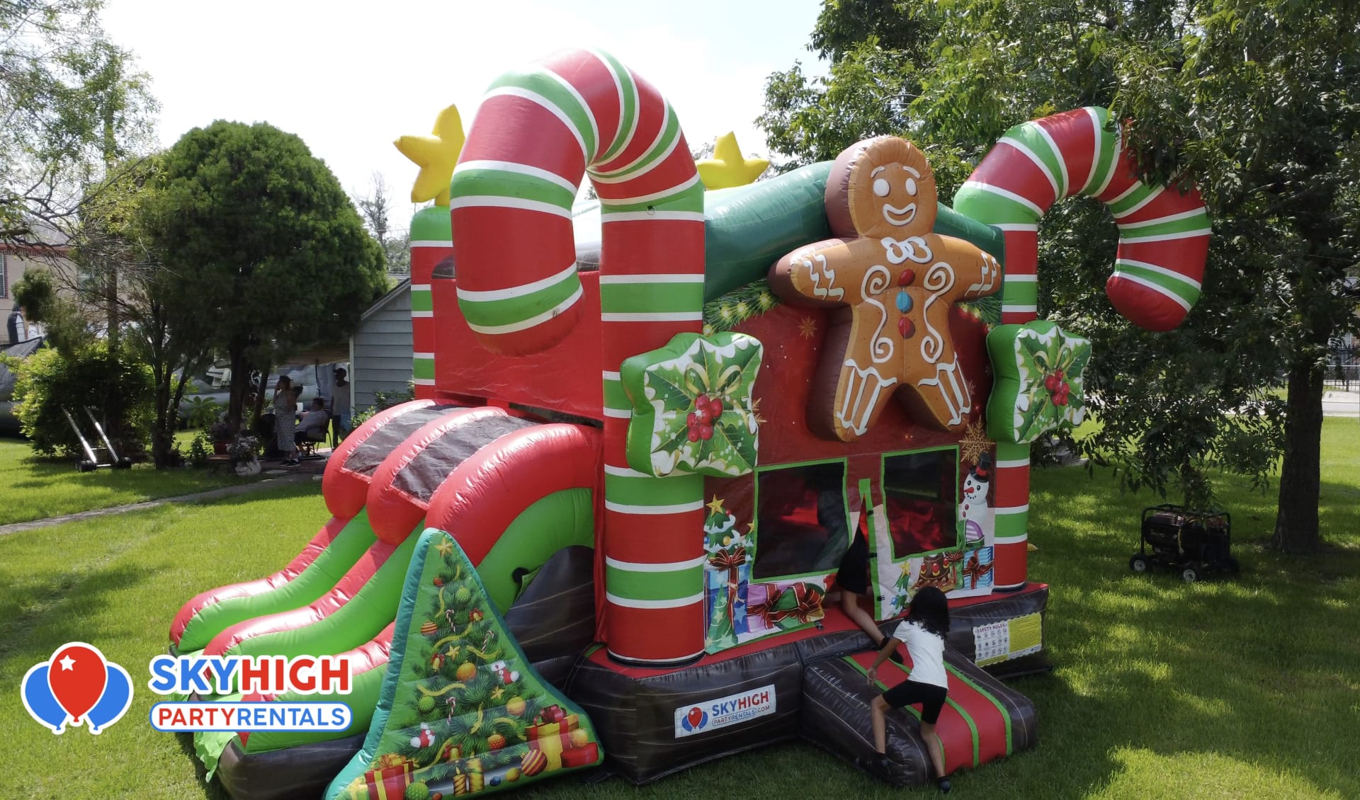 Christmas Gingerbread Bounce House Combo