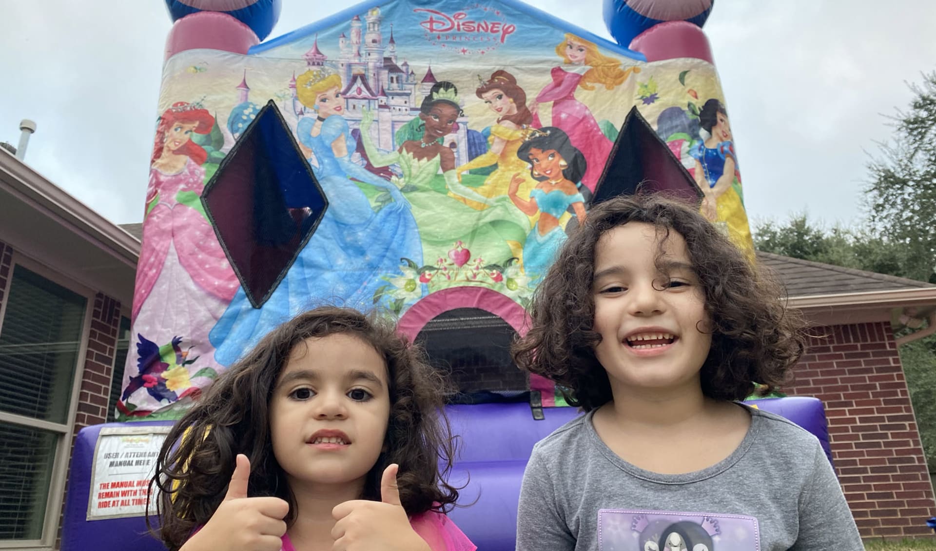 Princess kids bounce house