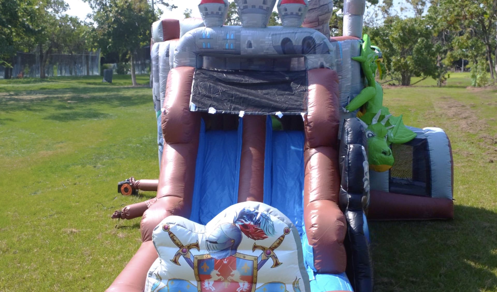 Side View of Knights and Dragons Moonwalk