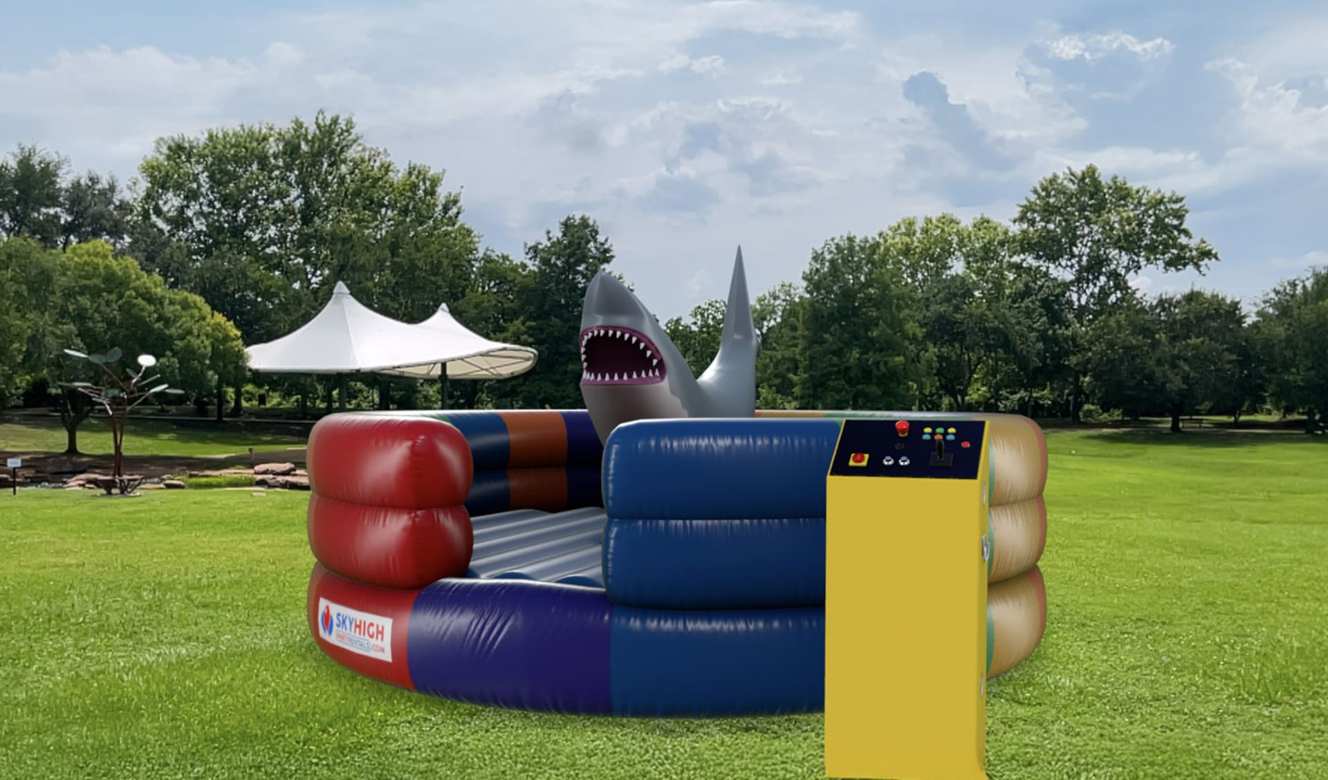 Mechanical Rainbow Shark Ride