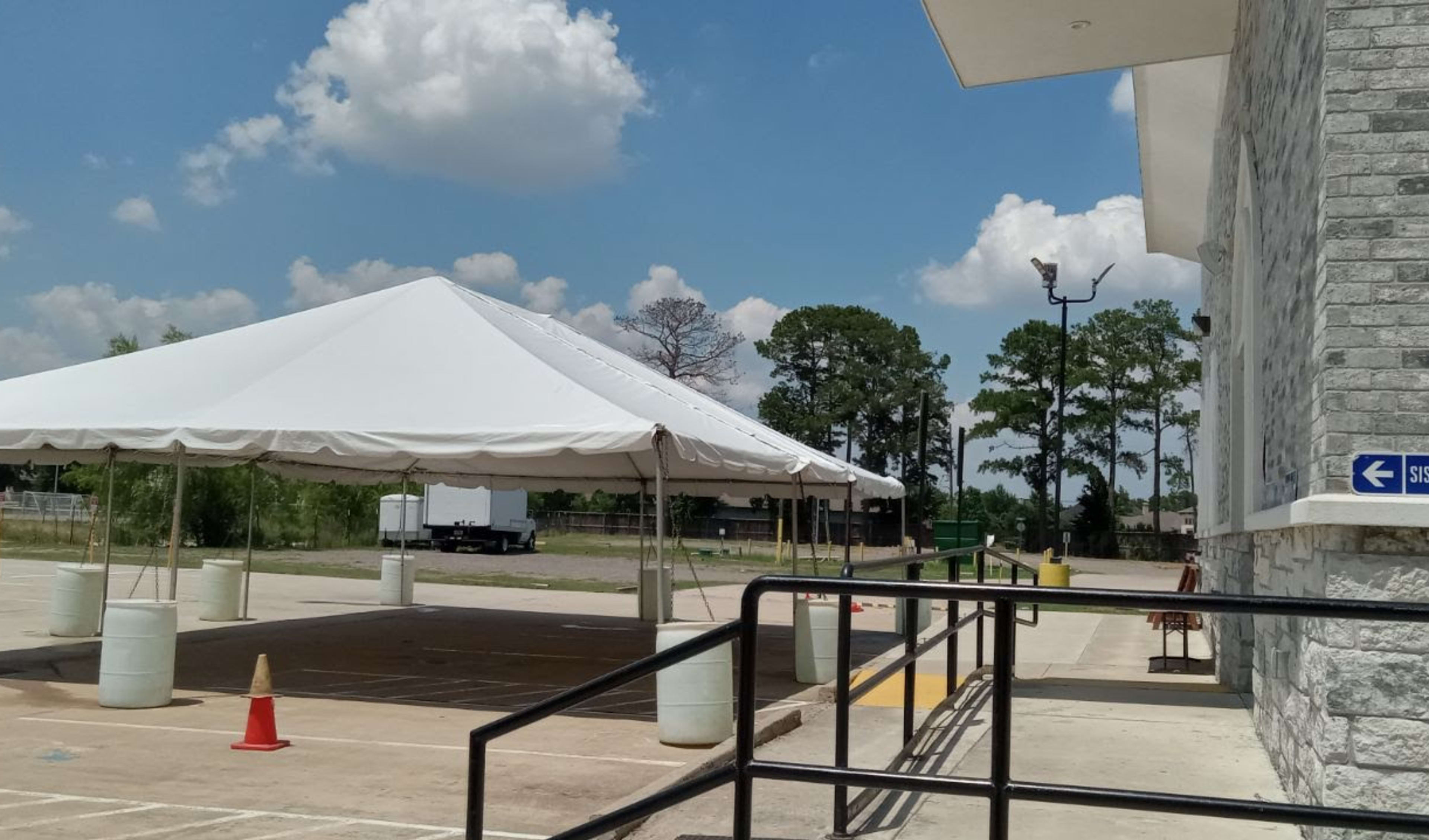 30ft x 40ft Tent Rentals near me
