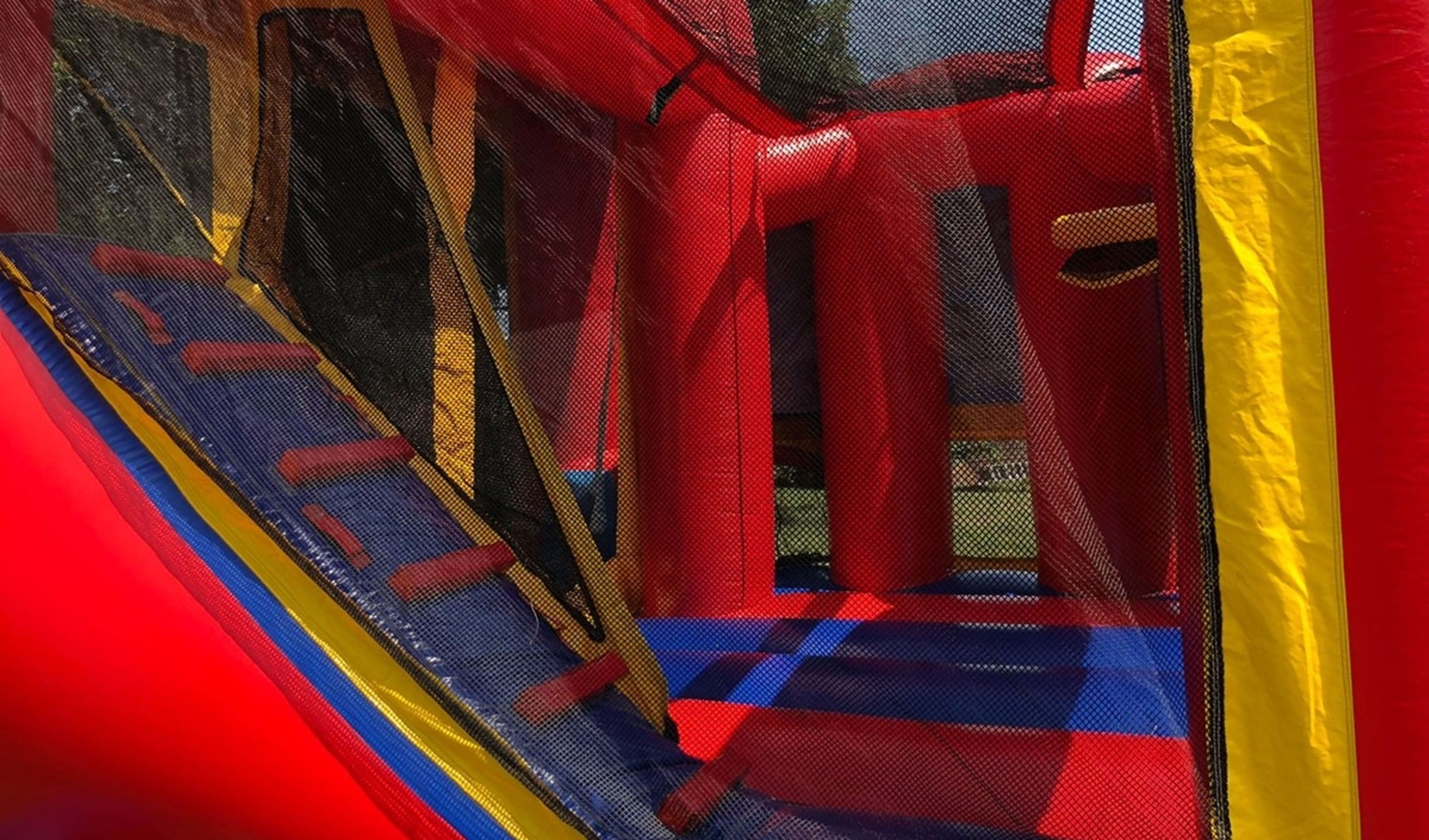 4in1 Bounce House Party