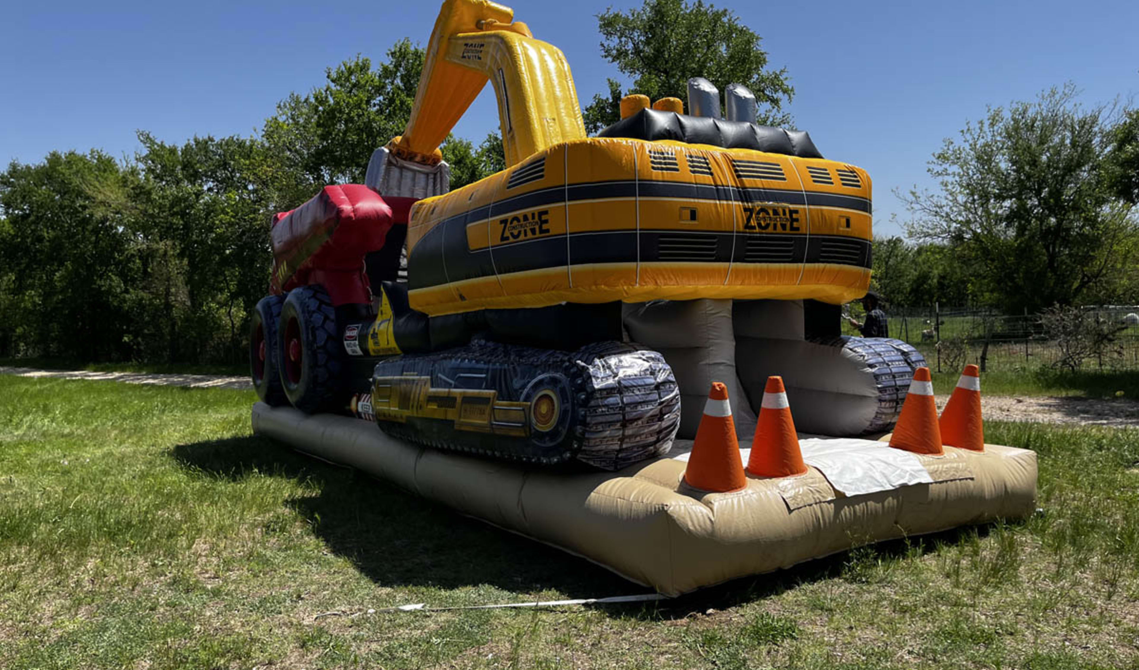 Construction Obstacle Course Moonwalk Rentals