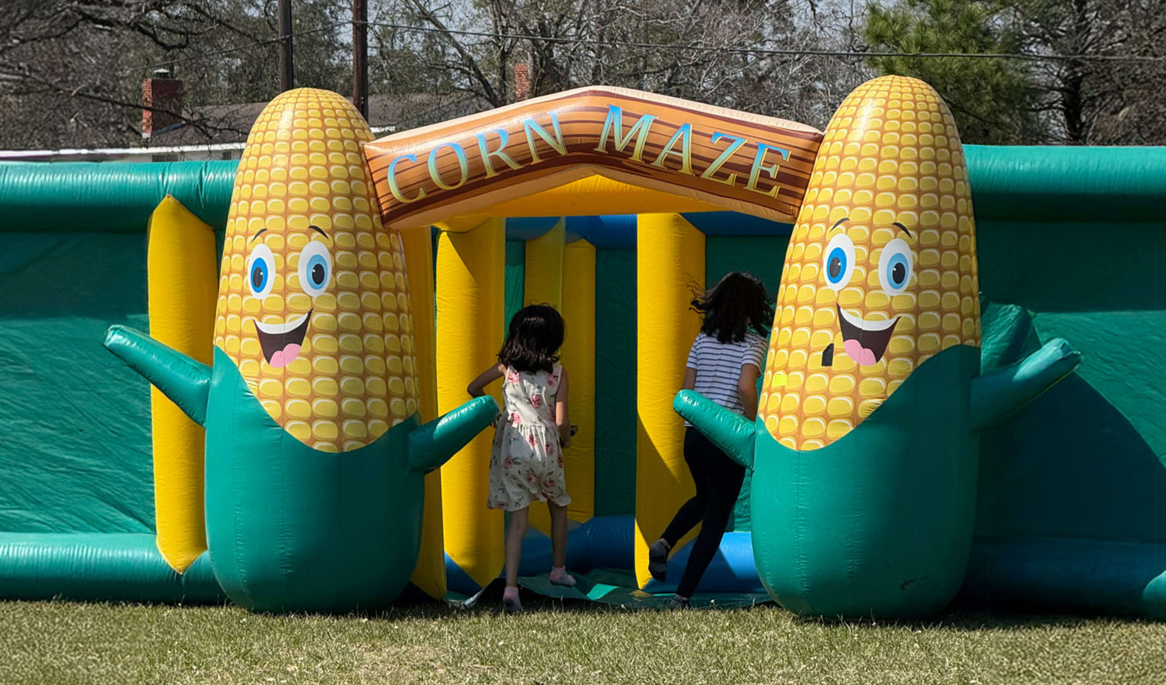 Corn Maze Obstacle Course Inflatable for Rent