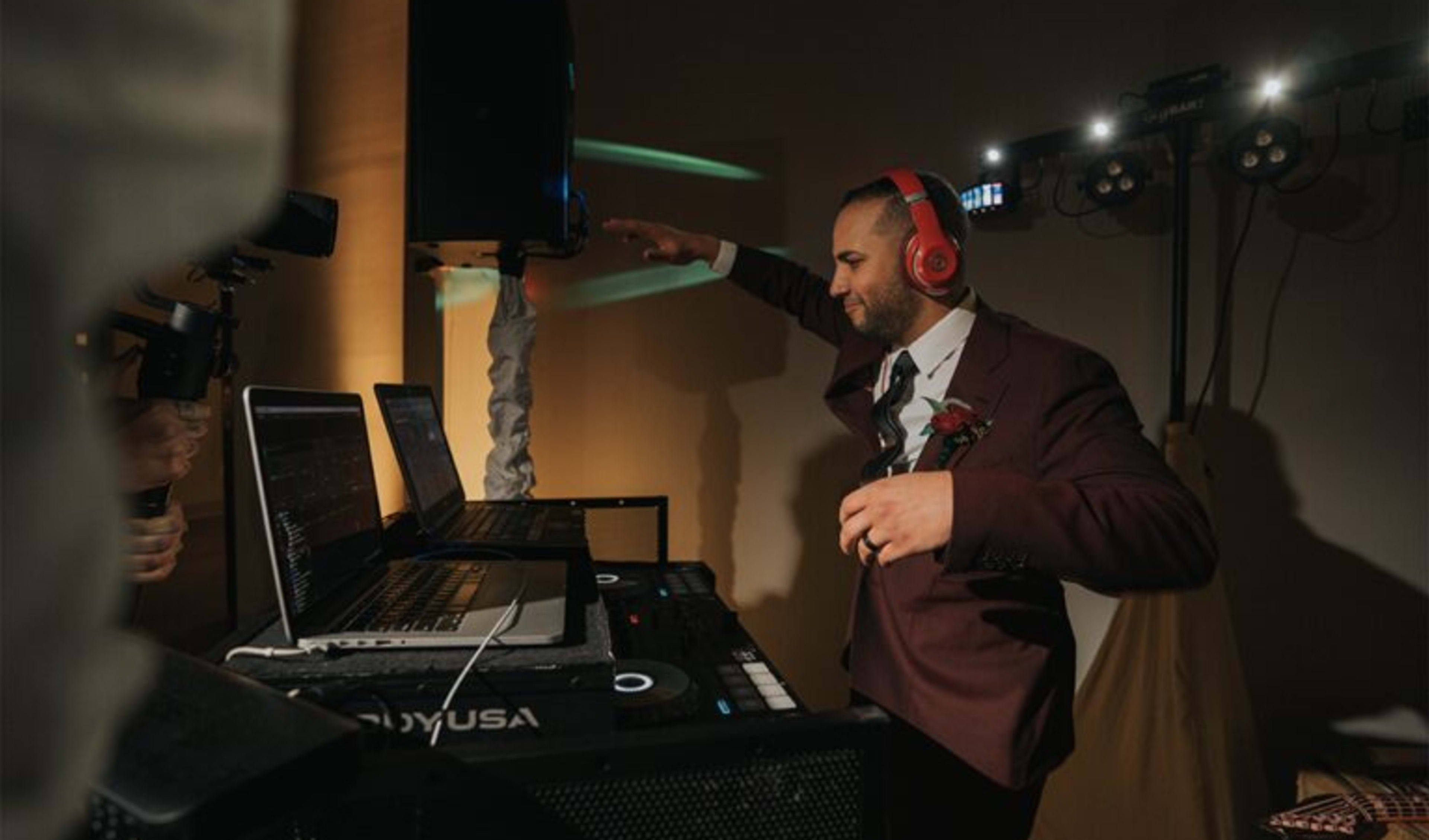 Full-service DJ/MC Rental near me