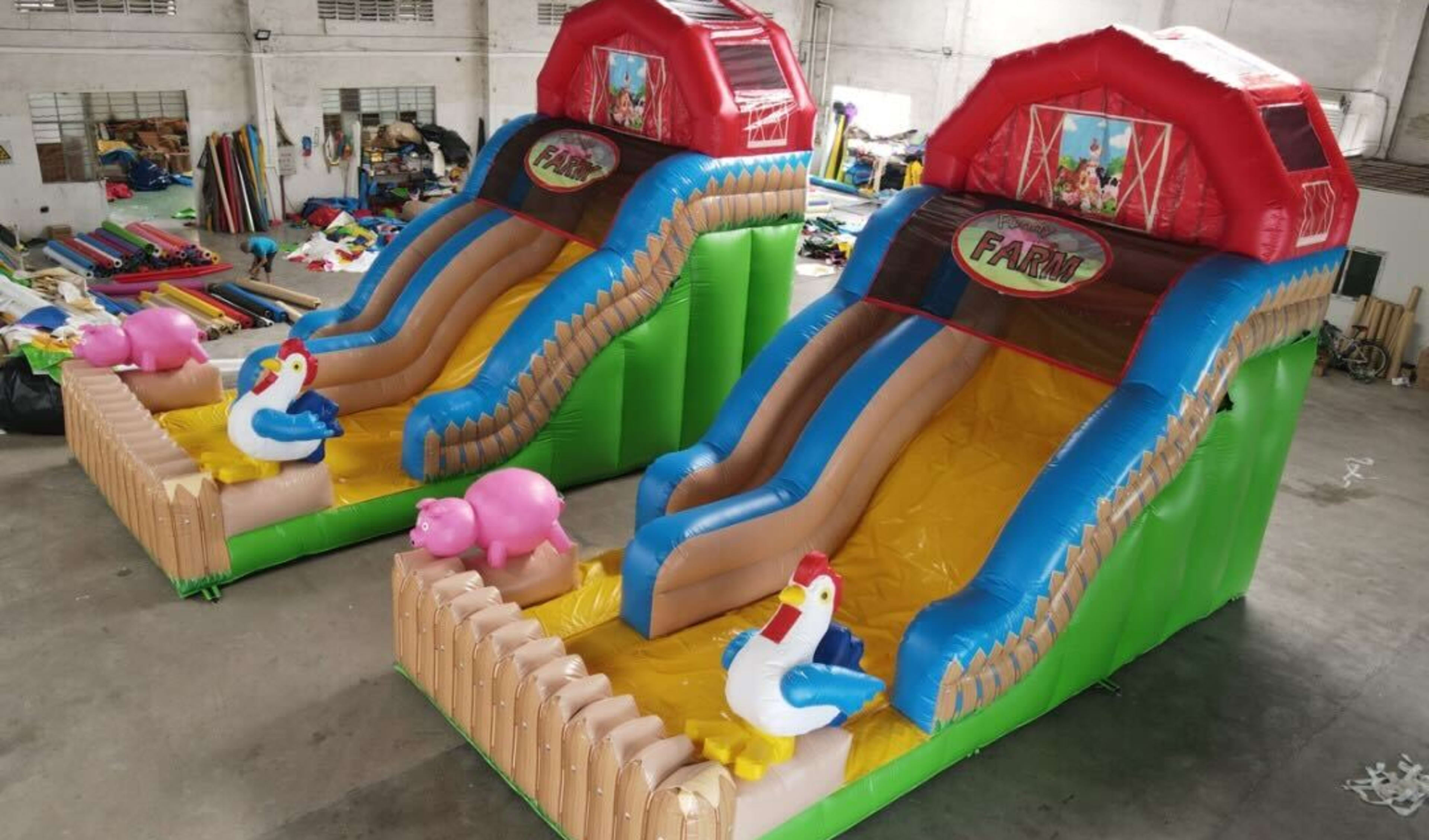 Pig Farm Dual Lane Slides