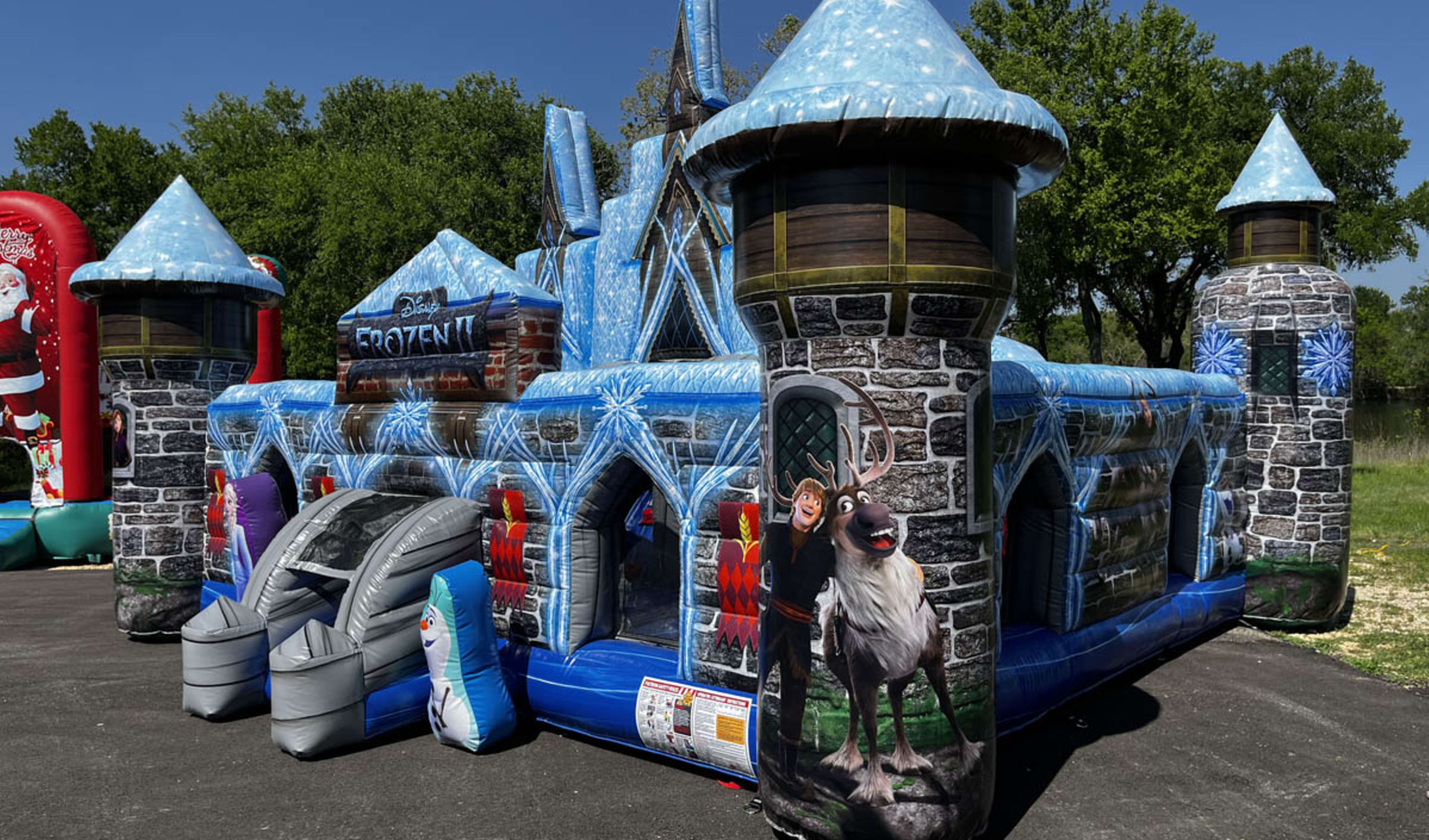 Frozen 2 Bounce House Kingdom for Toddlers