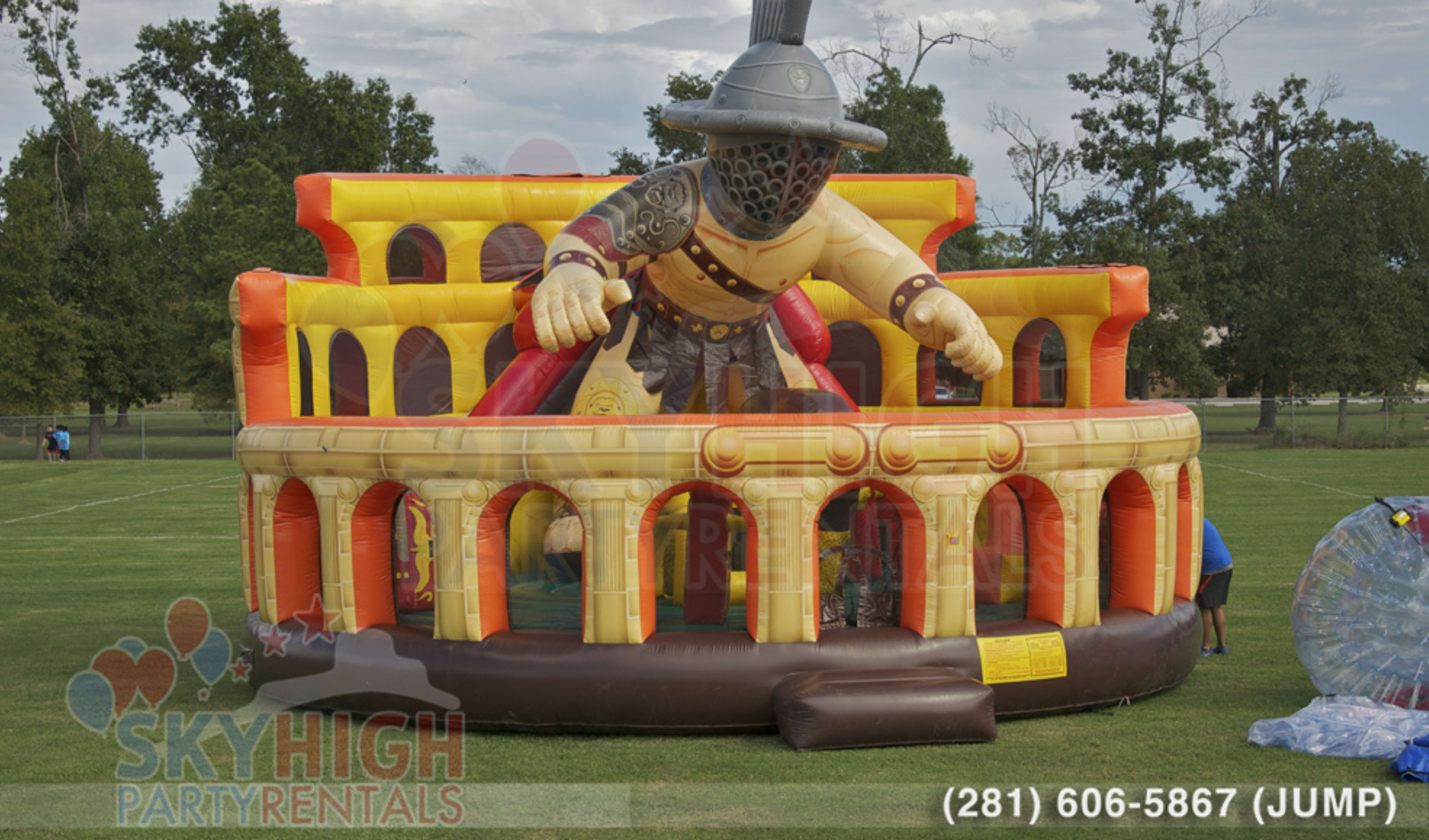 Gladiator inflatable obstacle