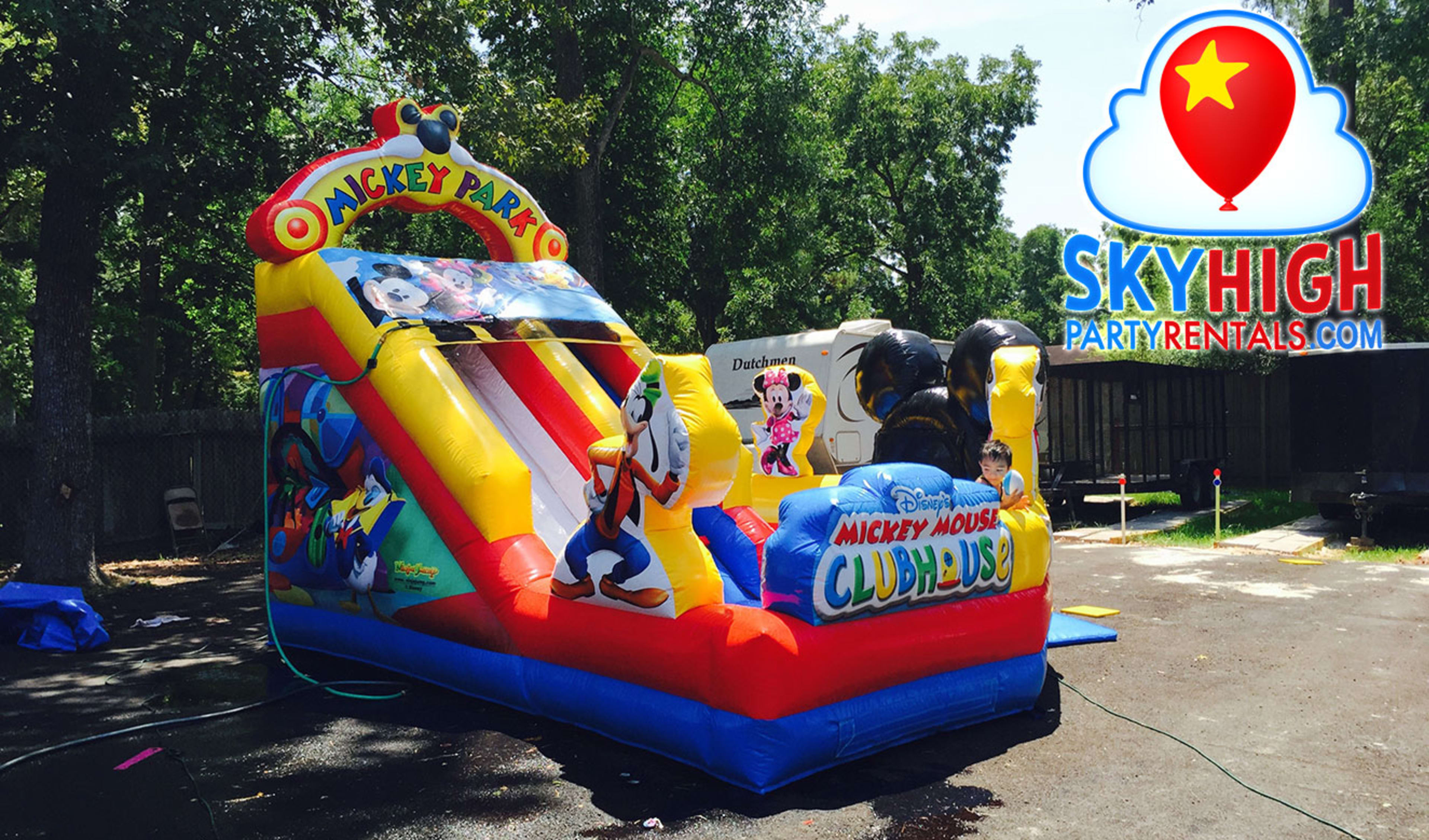 Mickey Toddler wet dry slide