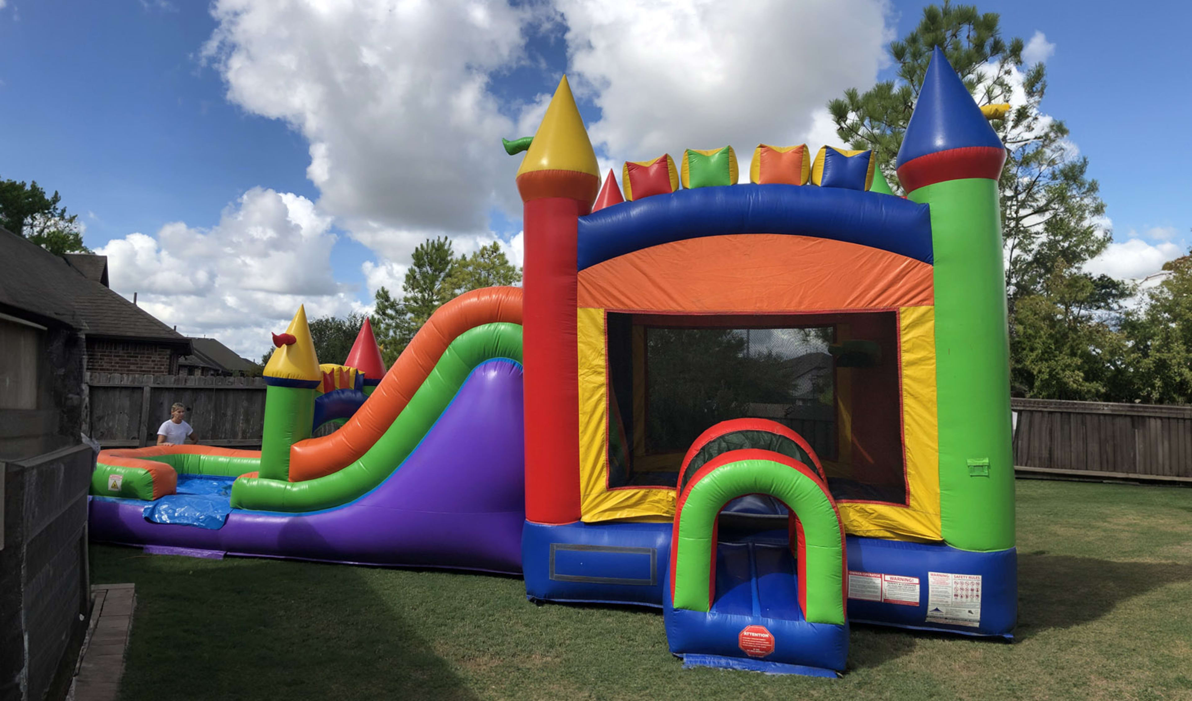 Bounce House Combo Wet Dry Slide