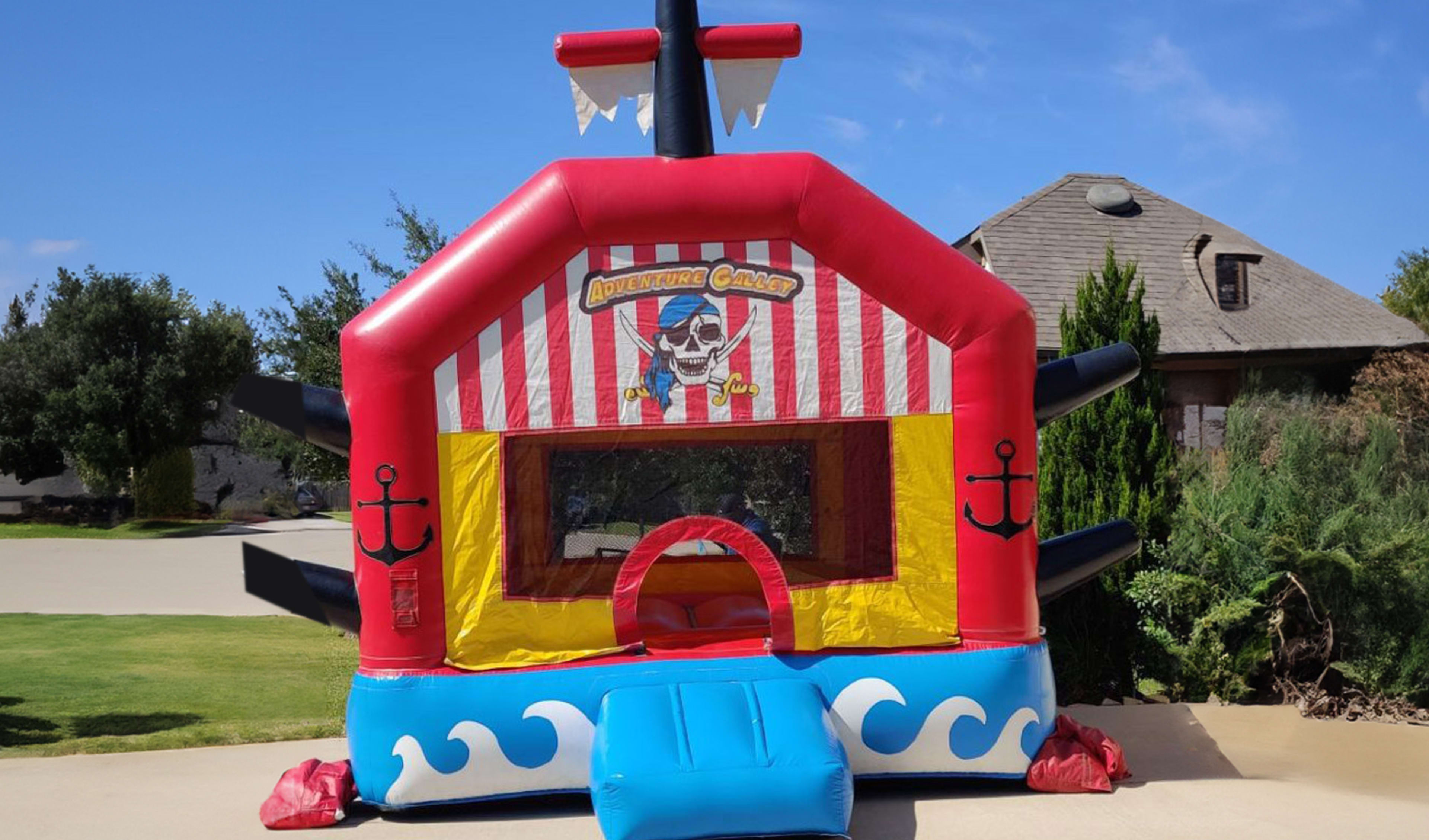 Pirates Bounce House Inflatable