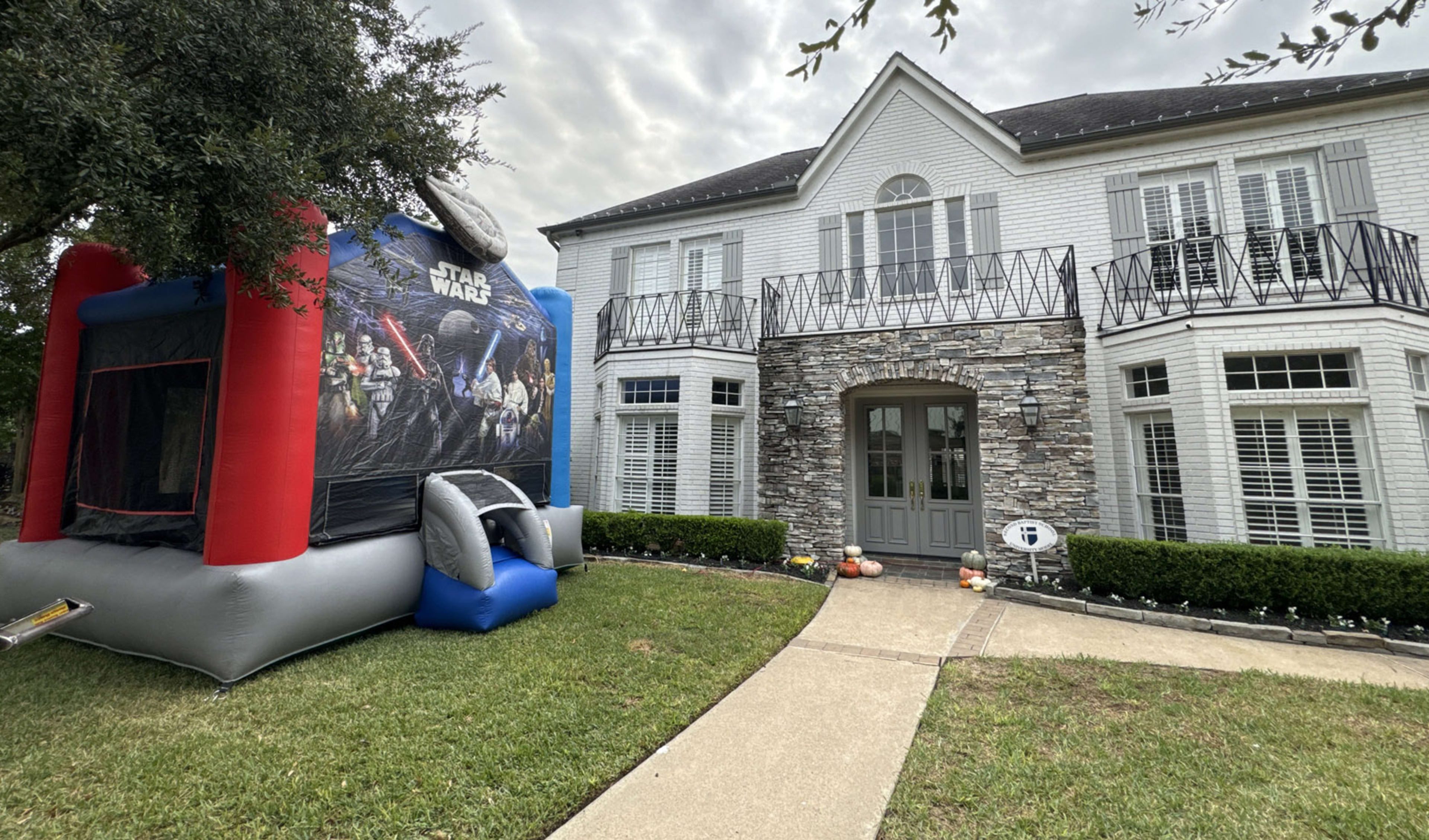 Star Wars Bouncy Castle