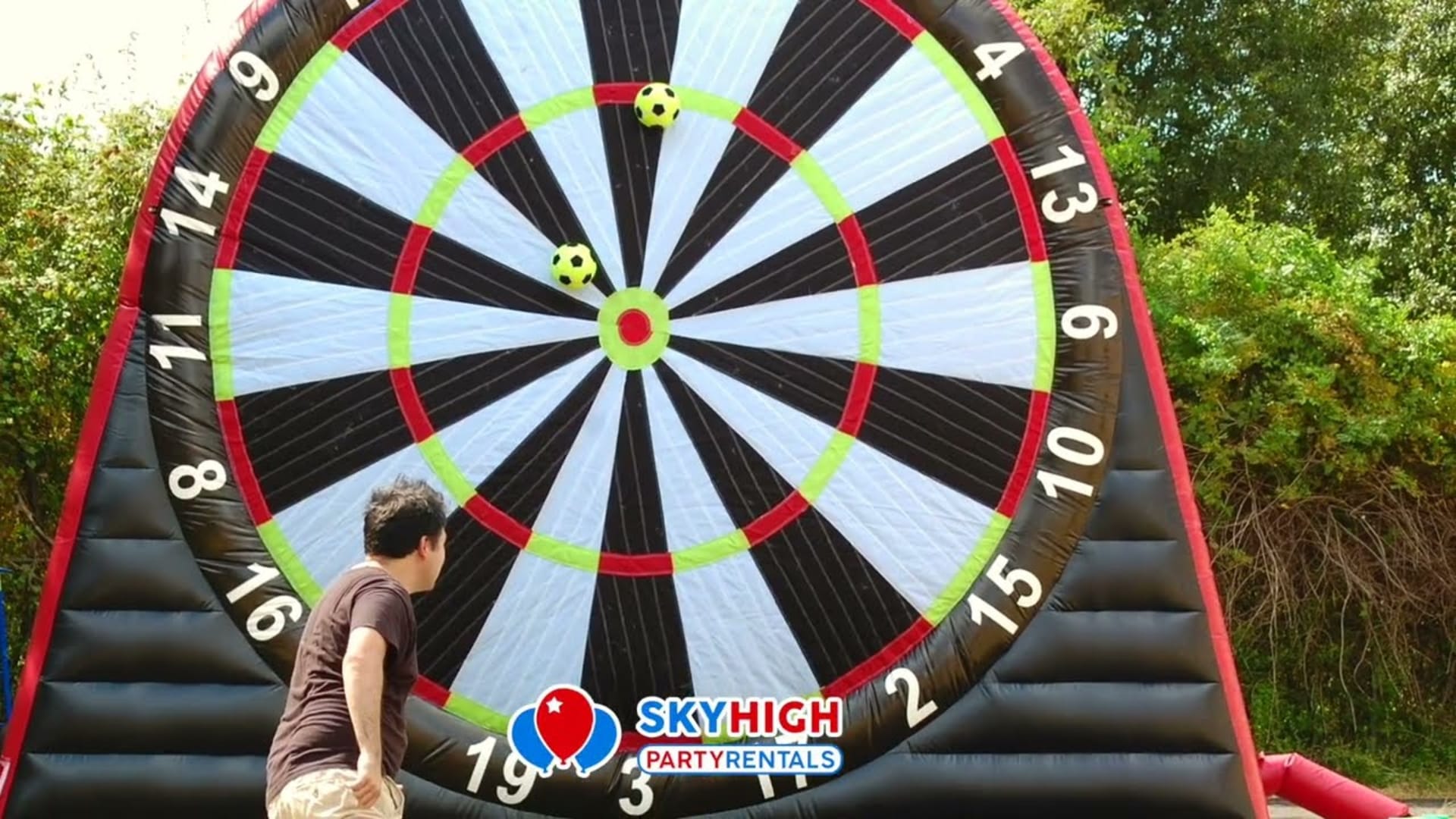 Soccer Darts  - Video