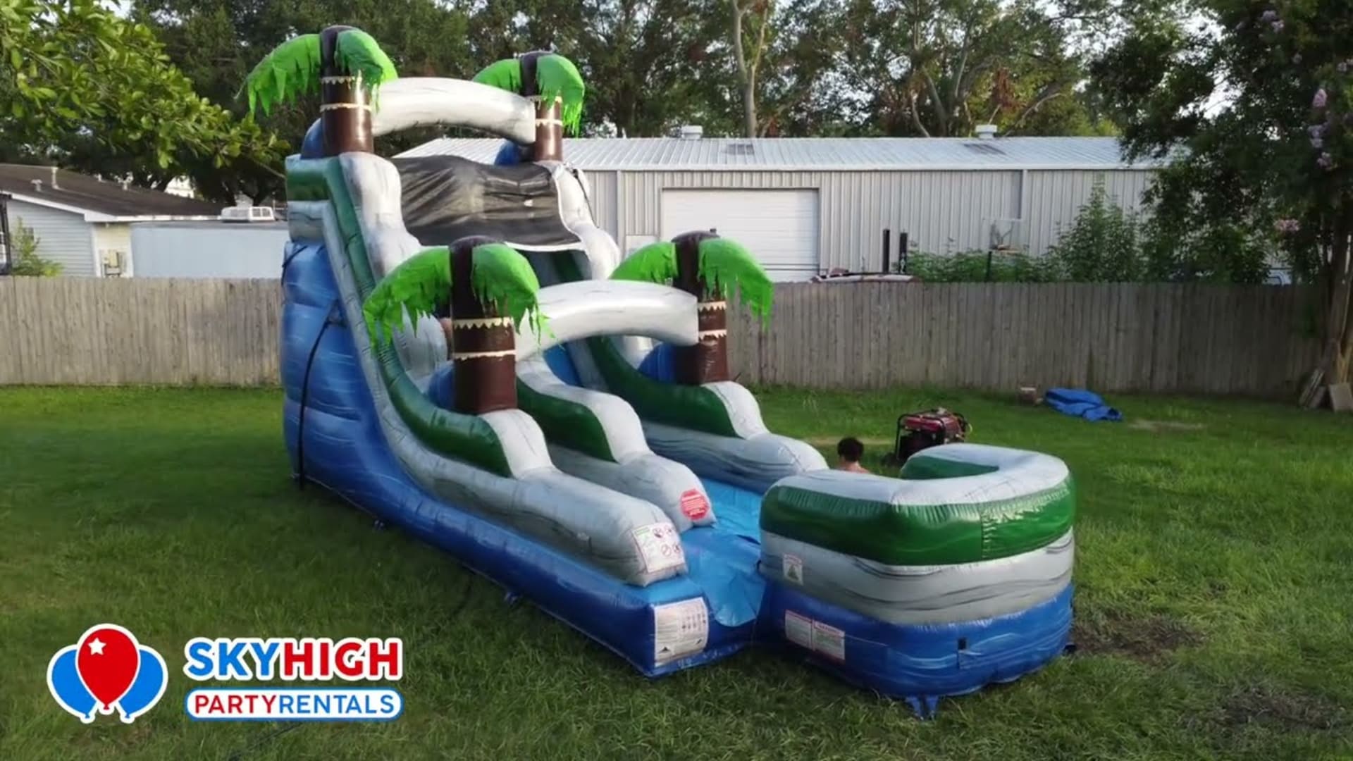 15ft Palm Tree Wet/Dry Slide - Video