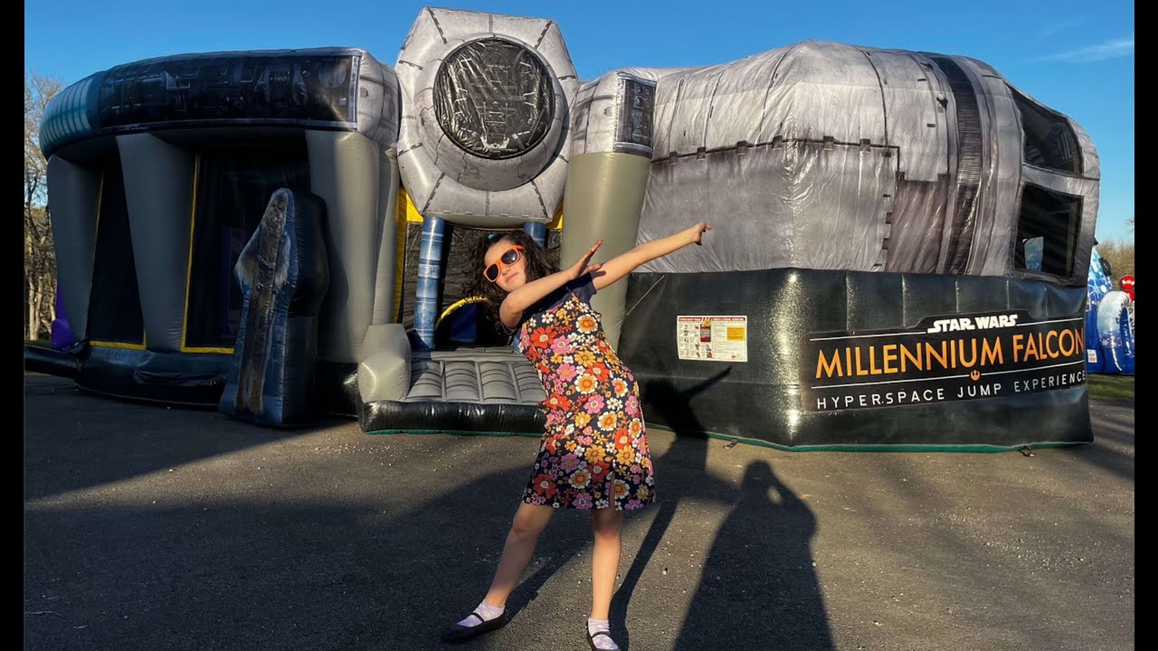 Star Wars Millennium Falcon Bounce House Combo - Video