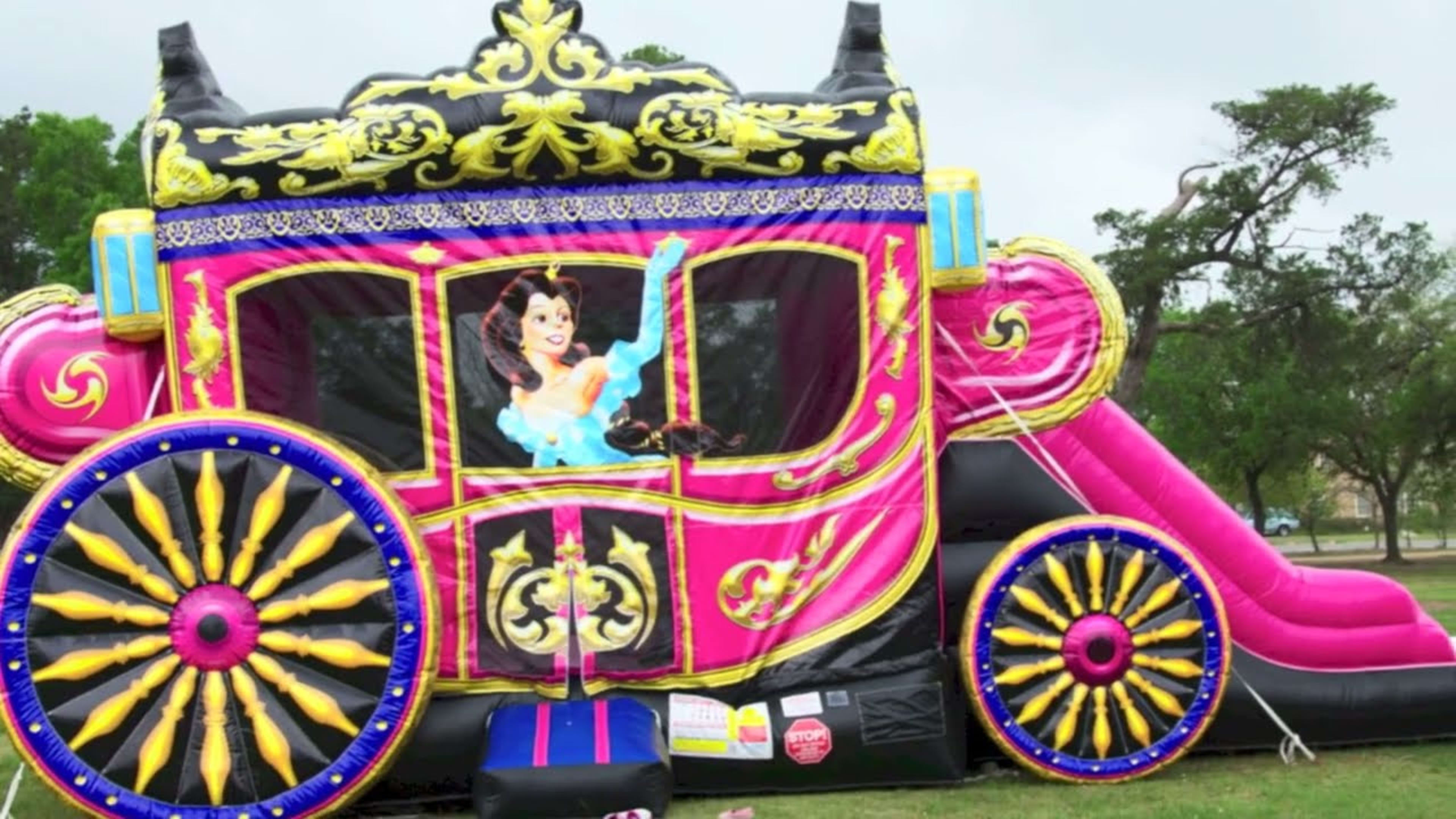 Princess Carriage Bounce House Moonwalk with Slide - Video